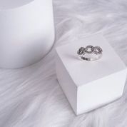 After you have your 925 rings wholesale product in your possession, it is often a good idea to get a second opinion. This second opinion will allow you to verify the authenticity of the jewelry item that you have bought.