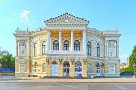 В Ростовский Академический Молодёжный театр