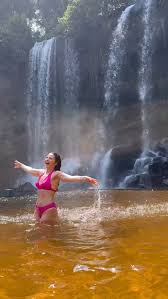 искупаться в водопаде